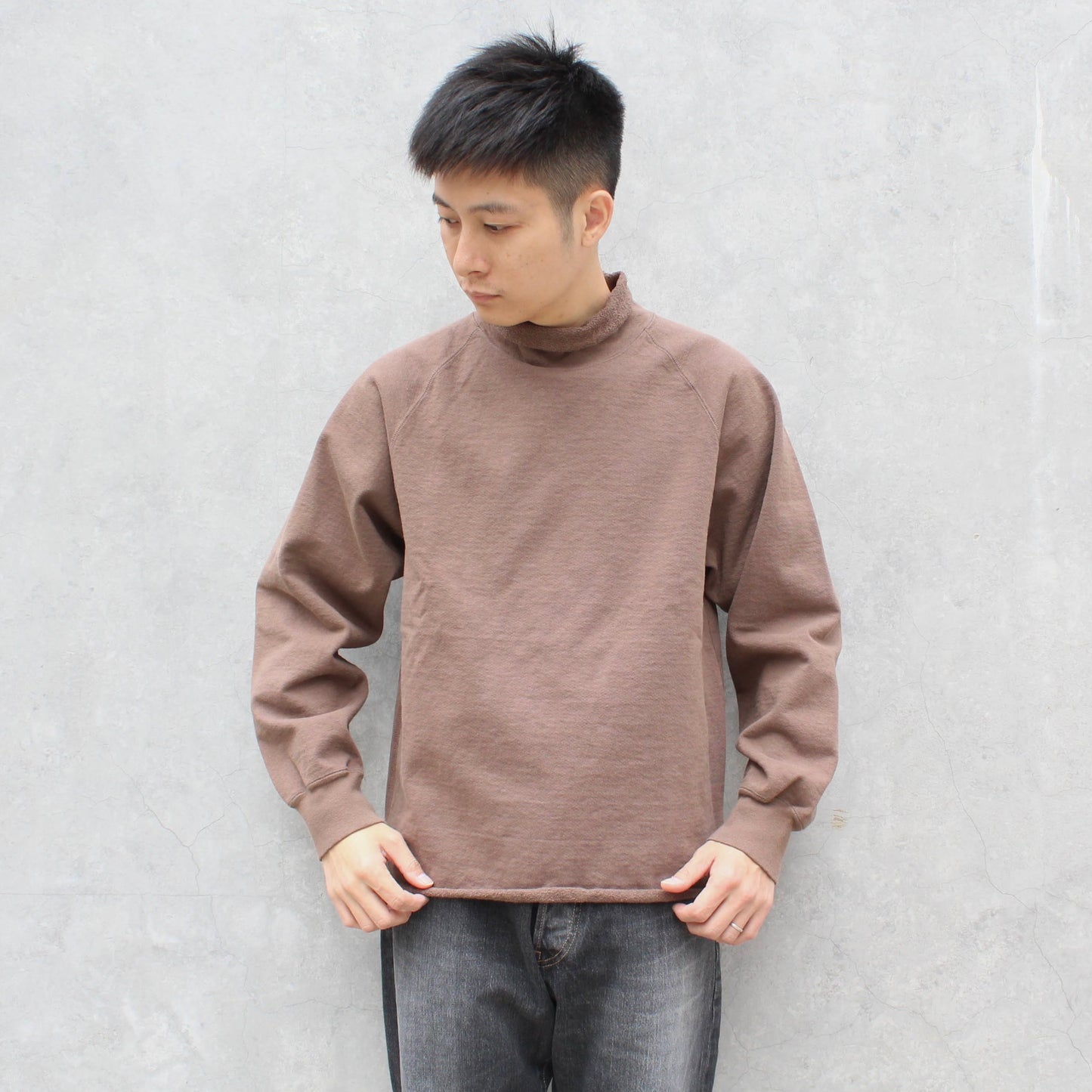 WALLA WALLA SPORT -
13OZ ROLL NECK TURTLE SWEAT