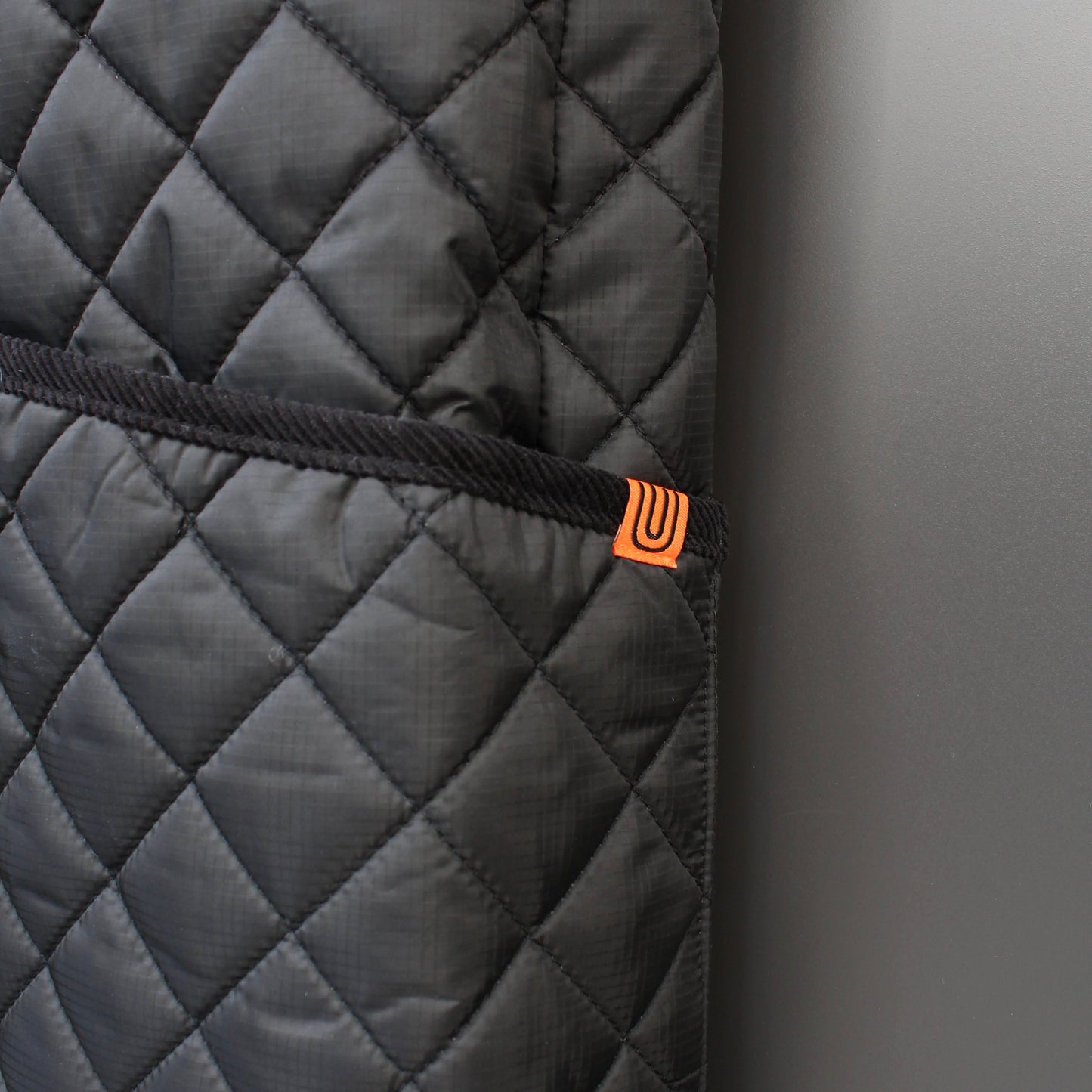 UNIVERSAL OVERALL JAPAN -
QUILT LONG VEST