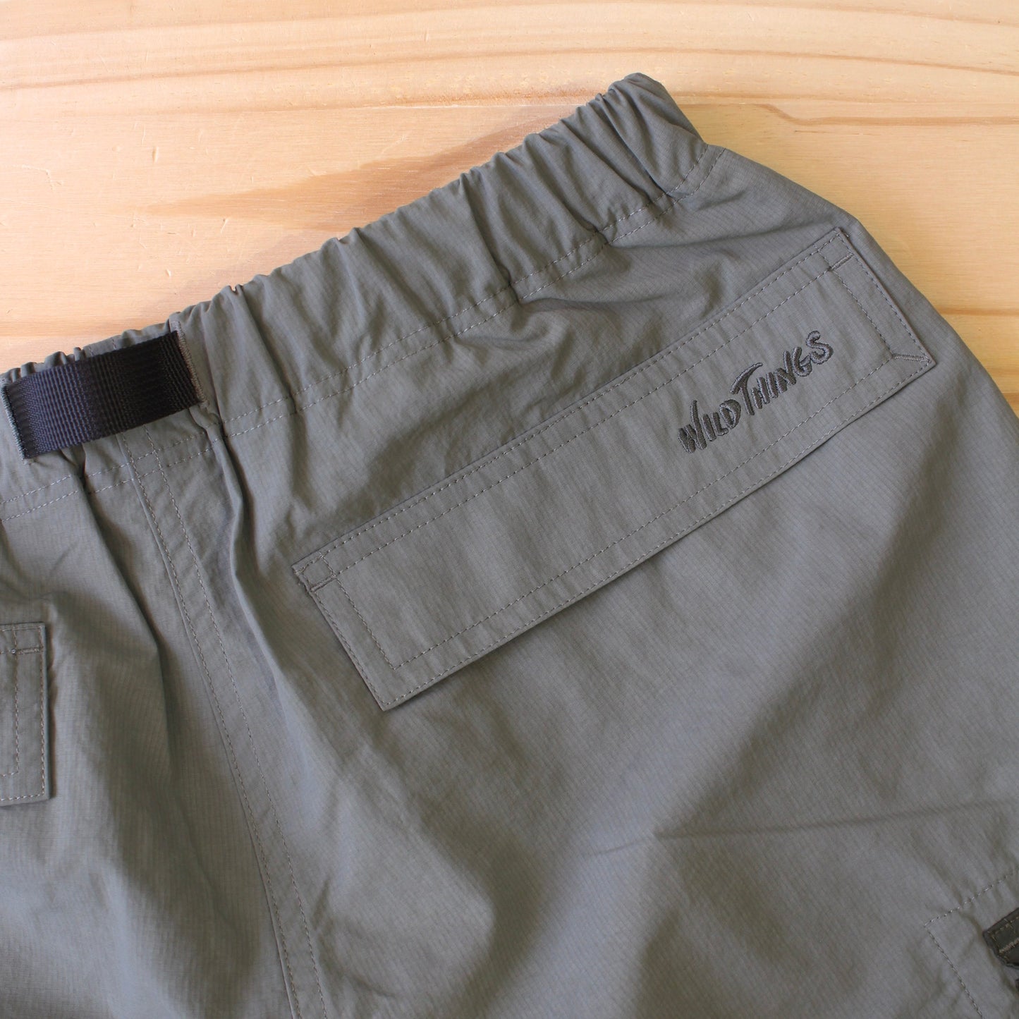 WILD THINGS -
CARGO SHORTS