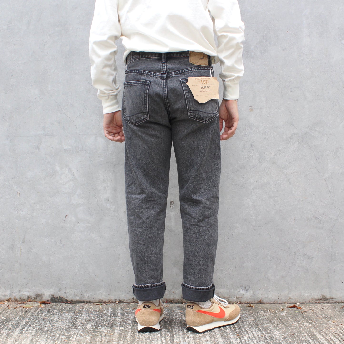 Or Slow - 107 IVY FIT BLACK (DENIM
STONE WASH)
