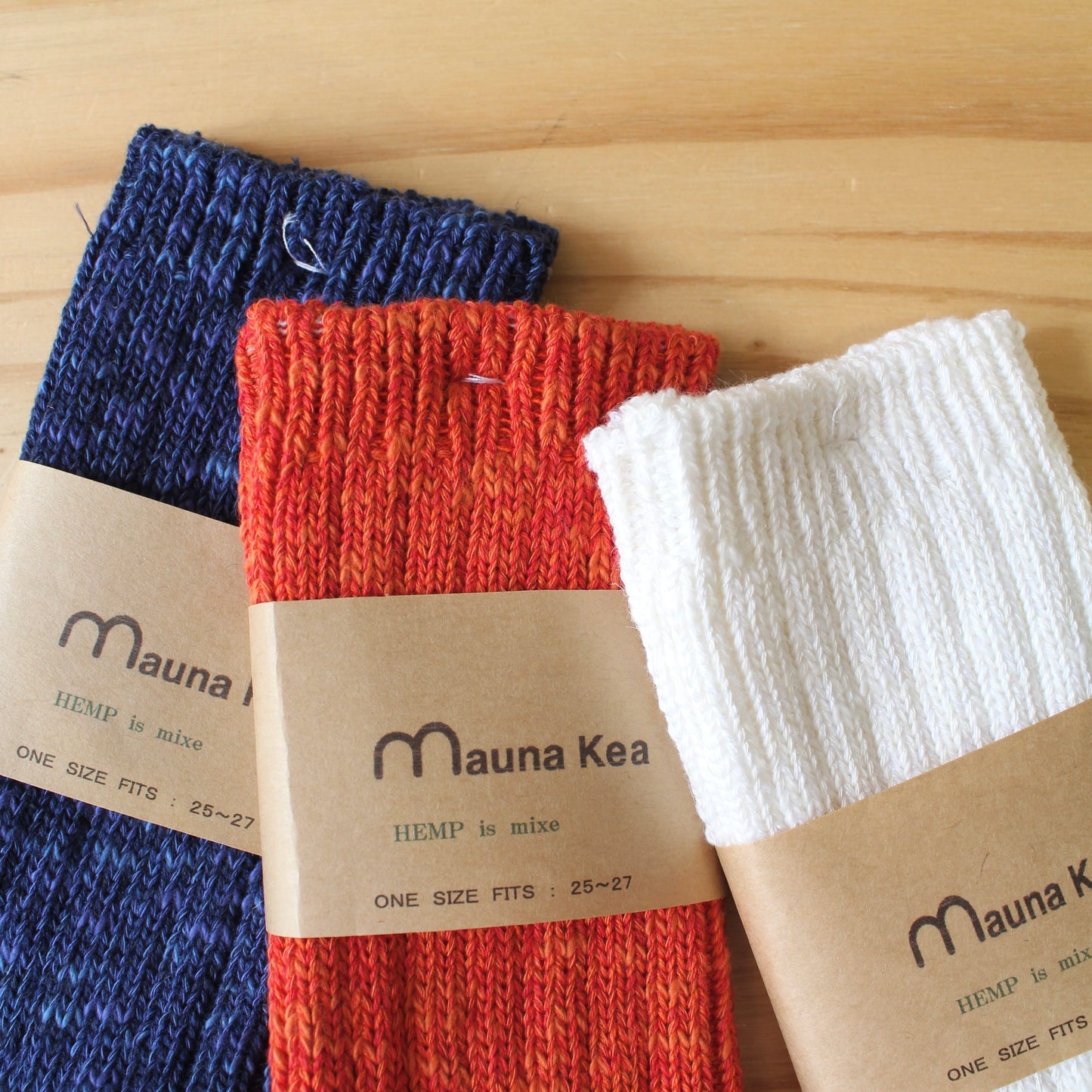 Mauna Kea Socks -
Slub Low Gauge Rib Socks