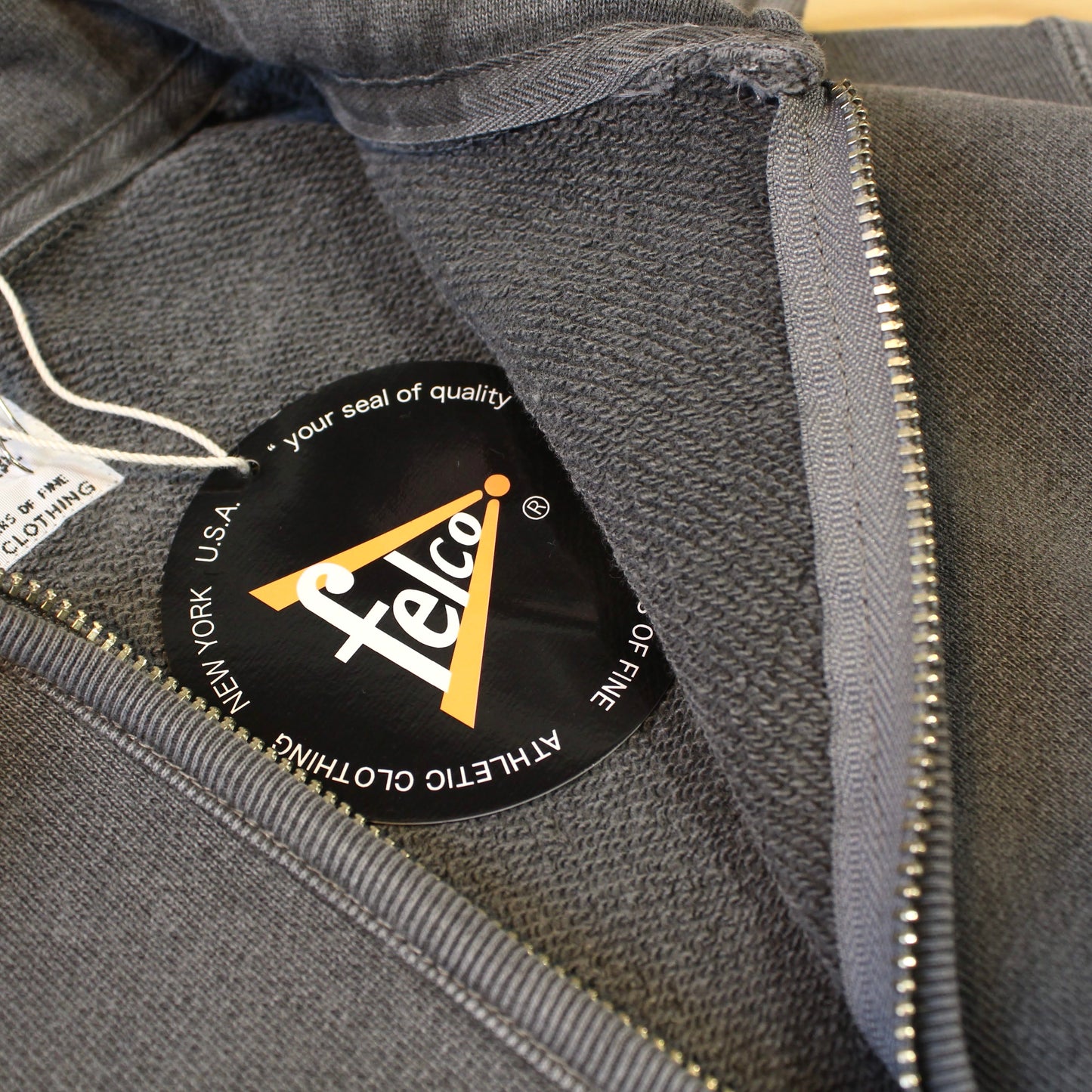 FELCO -
12OZ FRENCH TERRY L/S HALF ZIP COLLAR SWEAT