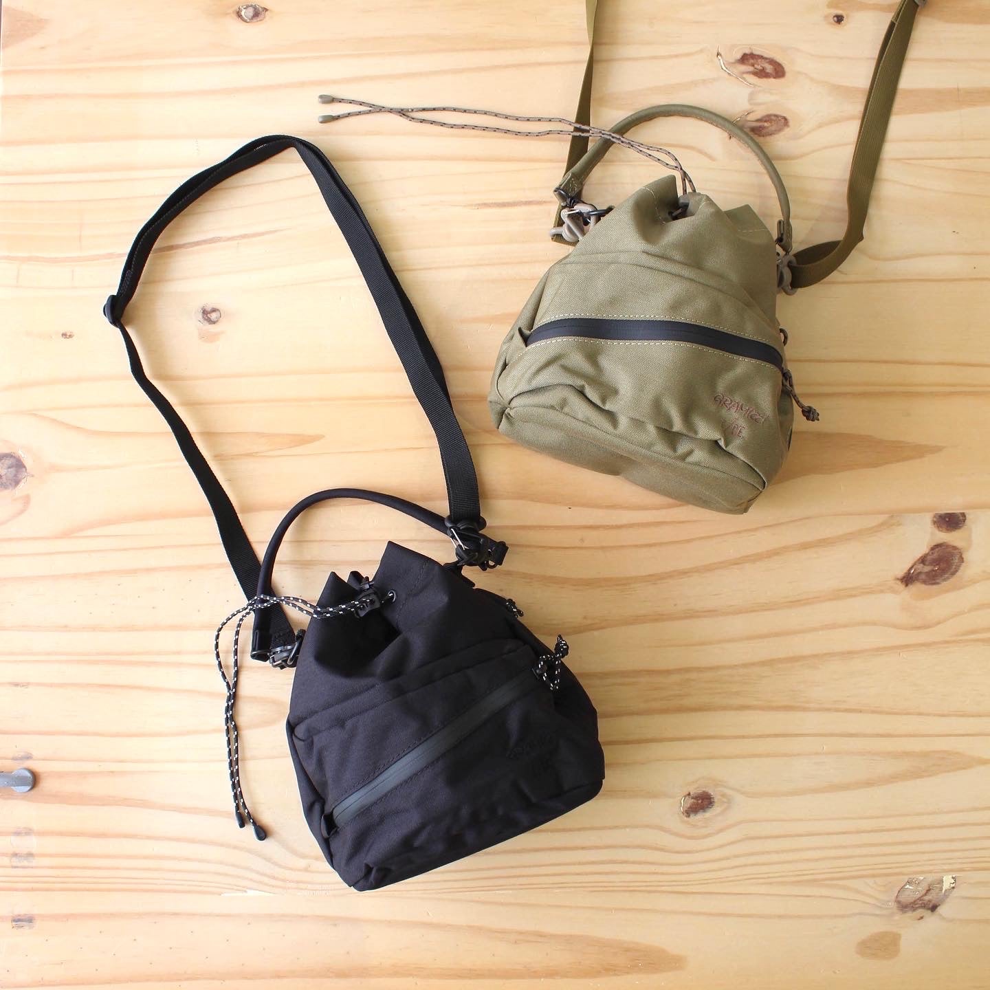 GRAMICCI by F/CE -
2WAY DRAWSTRING BAG