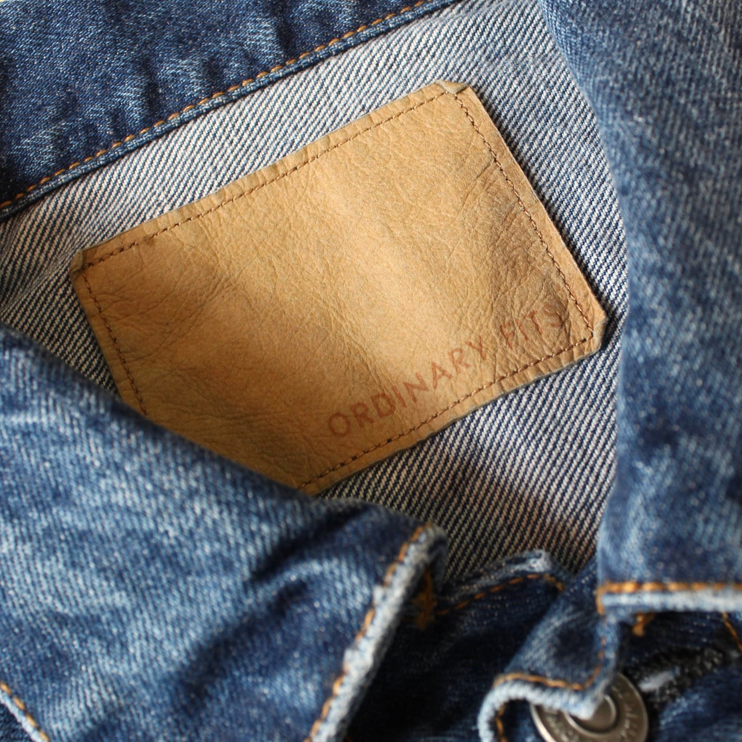 ORDINARY FITS -
DENIM JACKET (USED BLUE)