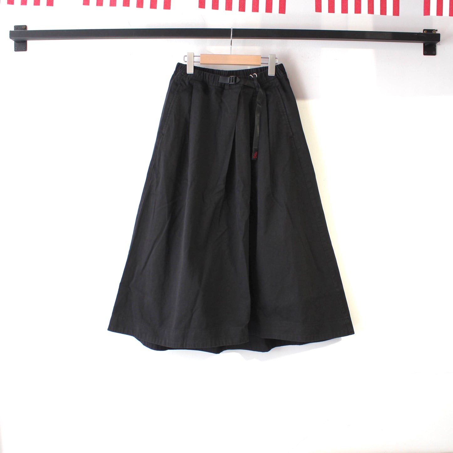 GRAMICCI -
TALECUT SKIRT