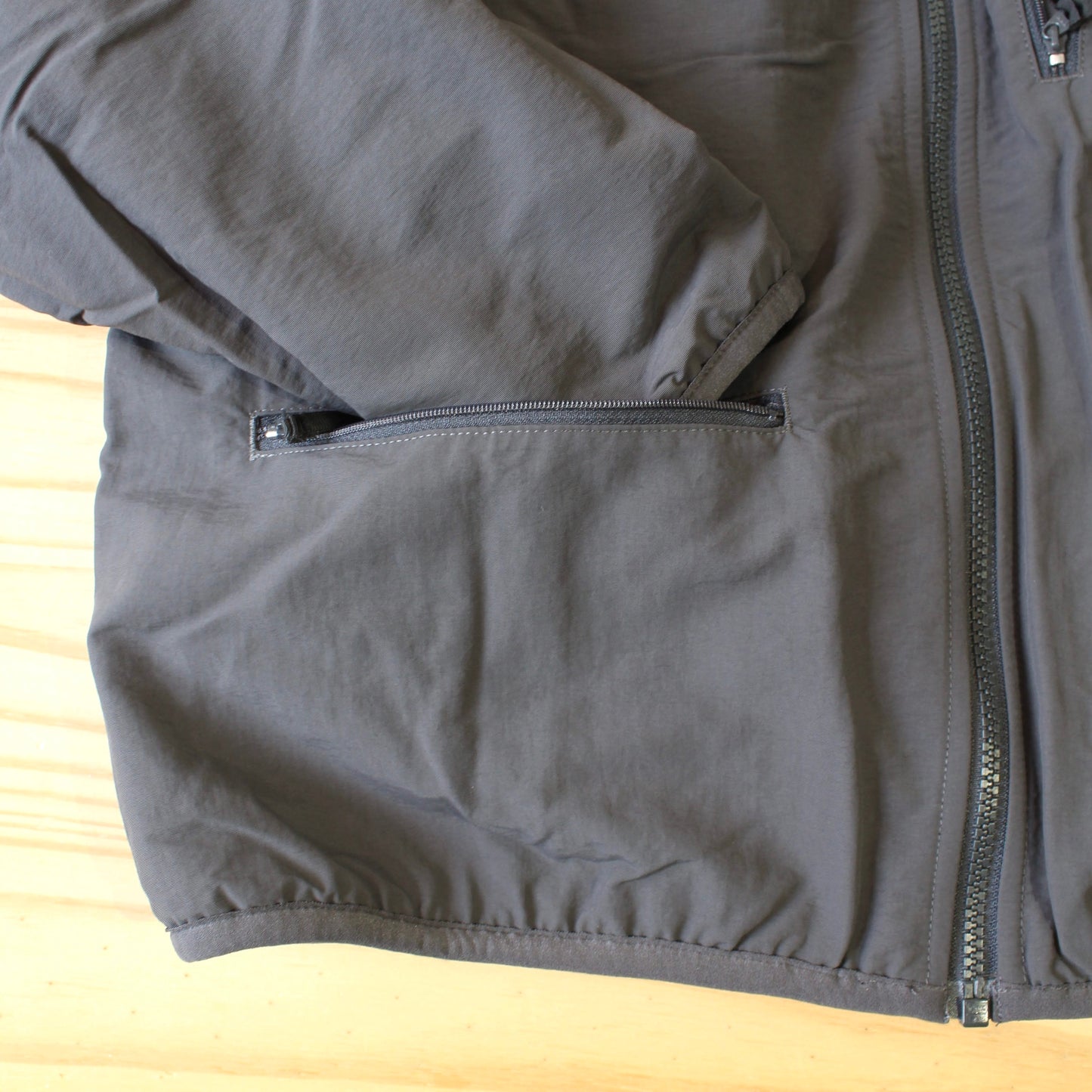 GRAMICCI -OUTDOOR REVERSIBLE CARDIGAN