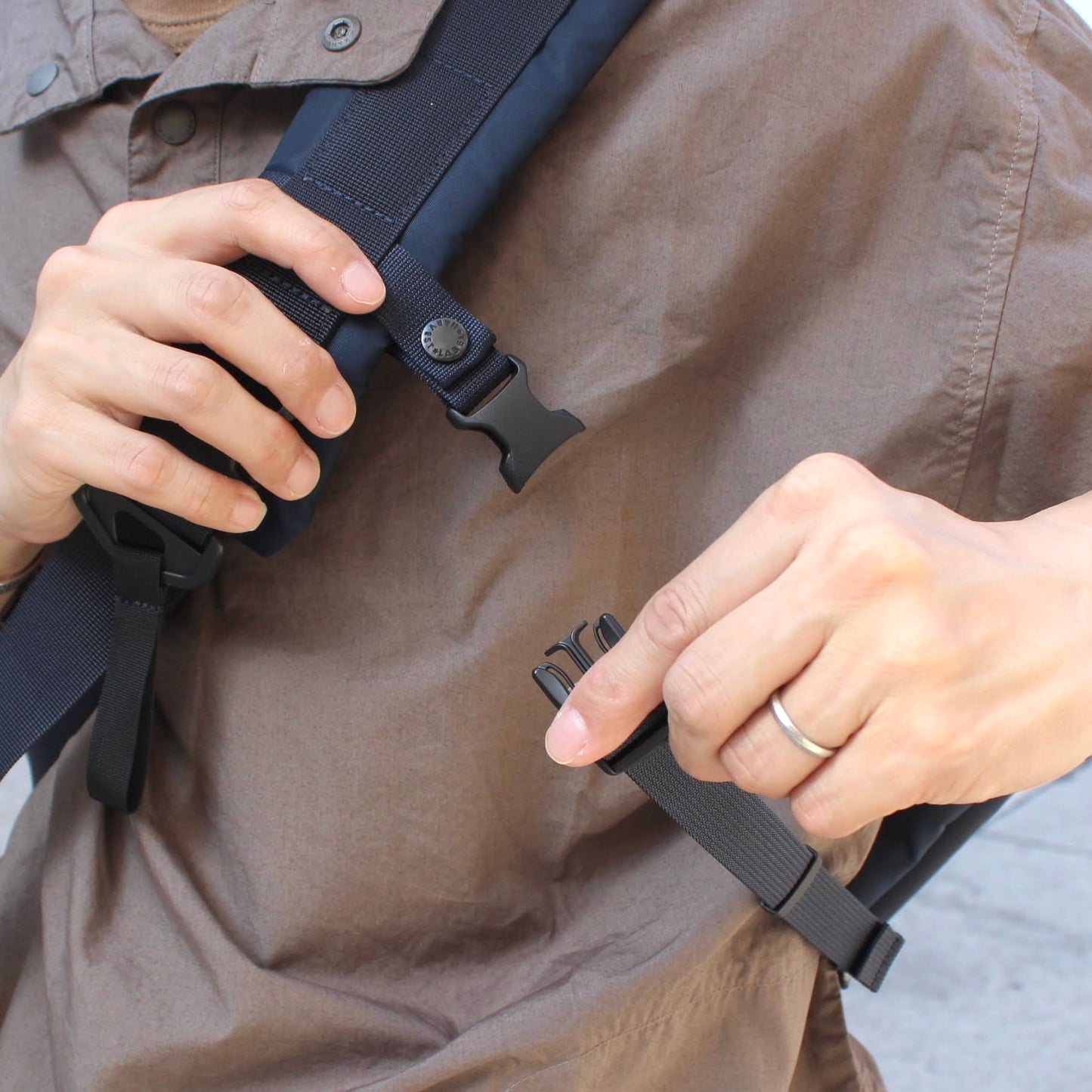 HARVEST LABEL -
ReLoad MESSENGER BAG