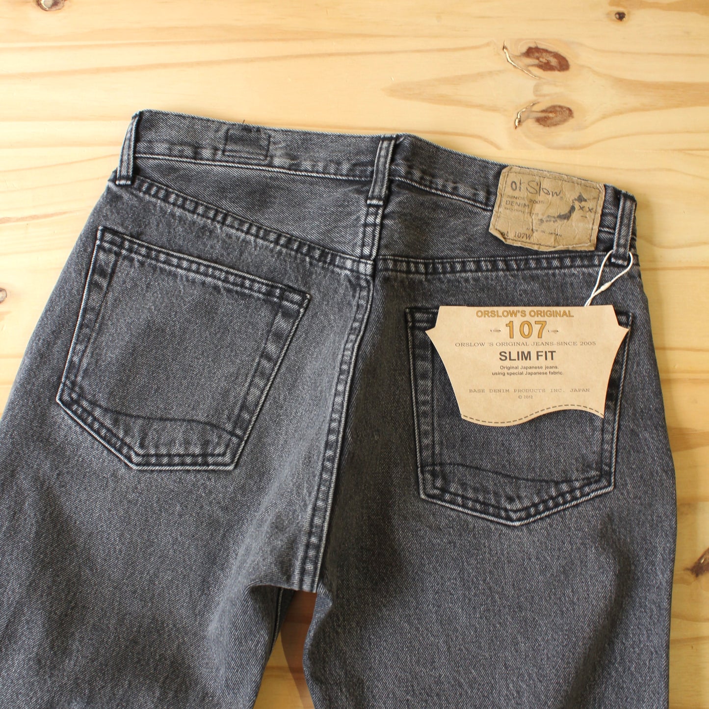Or Slow - 107 IVY FIT BLACK (DENIM
STONE WASH)