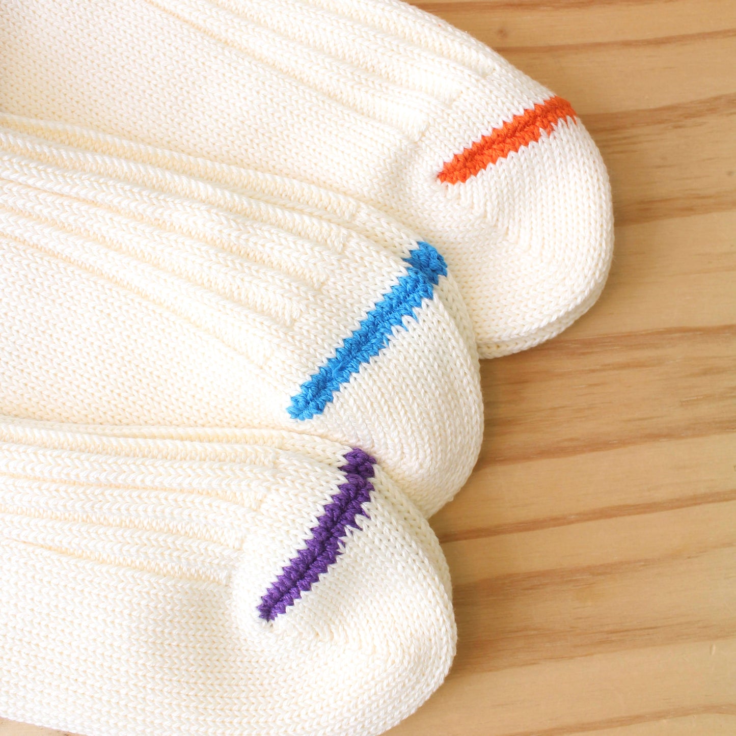 ORDINARY FITS X DECKA SOCKS