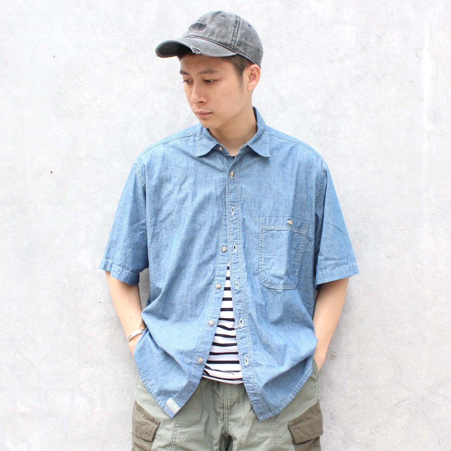 Or Slow - LOOSE FIT S/S CHAMBRAY SHIRT