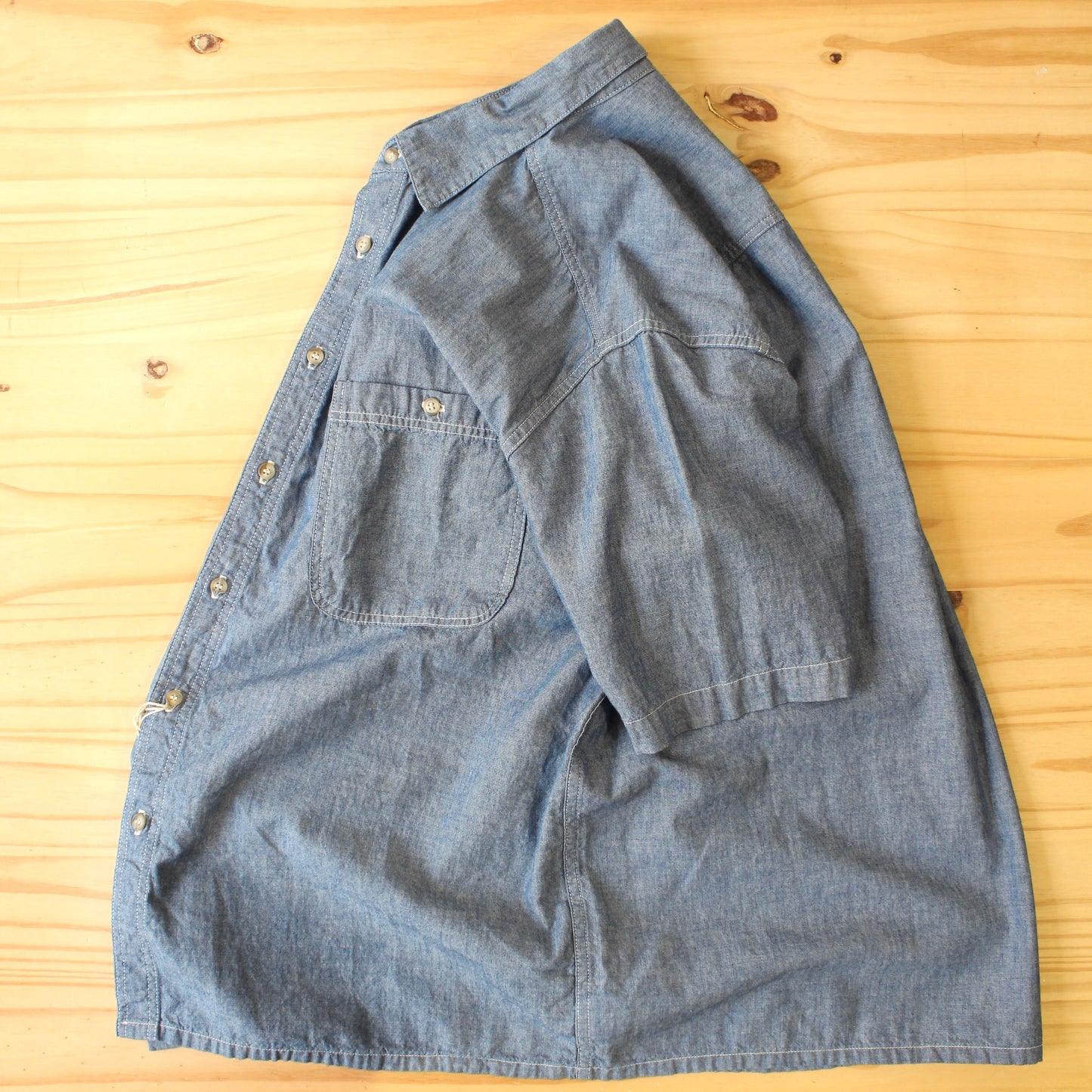 Or Slow - LOOSE FIT S/S CHAMBRAY SHIRT