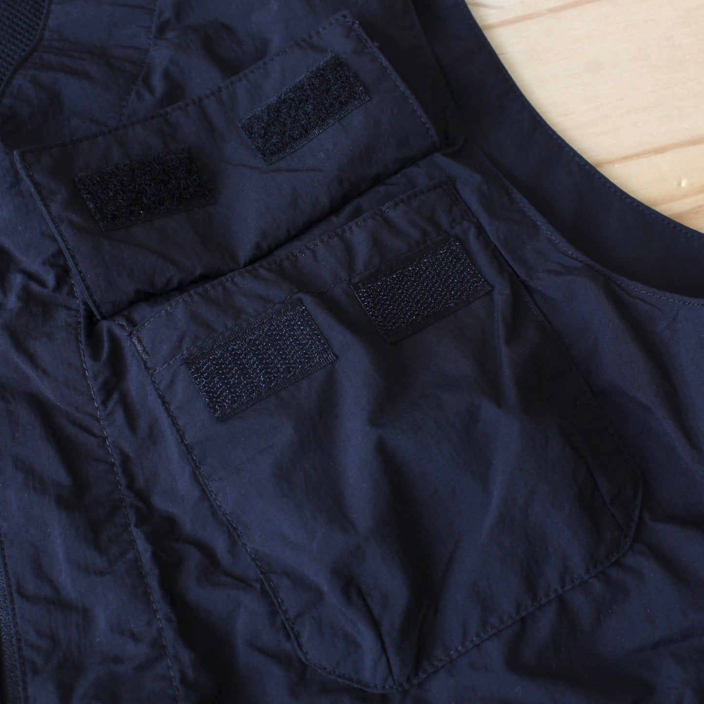 GRAMICCI -
BRUSHED NYLON VEST