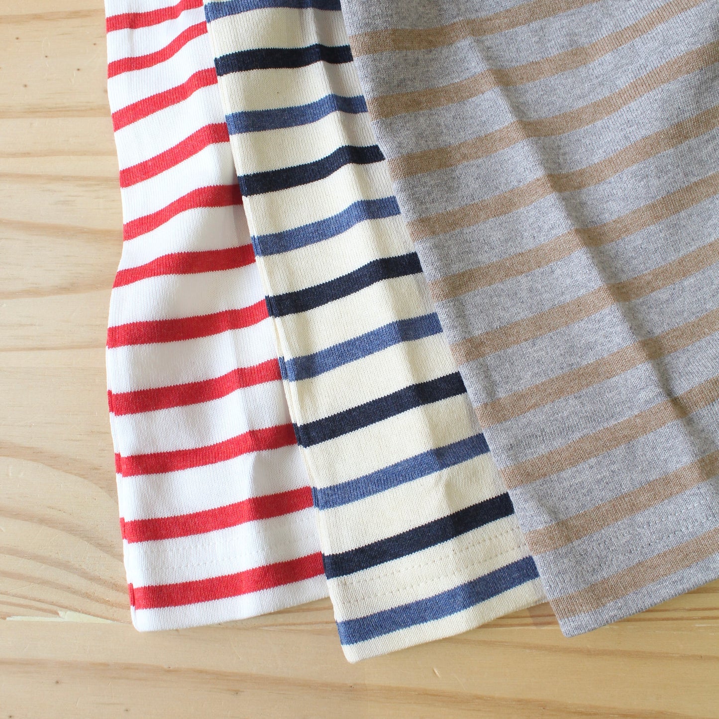 SOGLIA - OPEN END S/S BORDER TEE