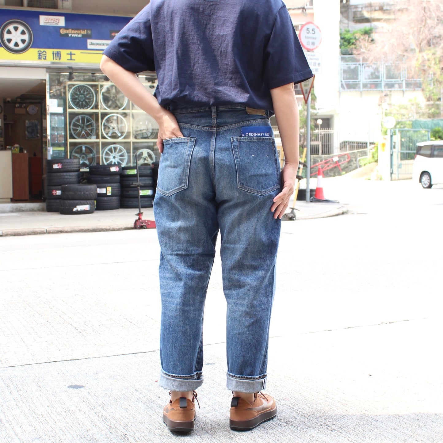ORDINARY FITS -
117 TYPE LOOSE FIT
(USED WASH)