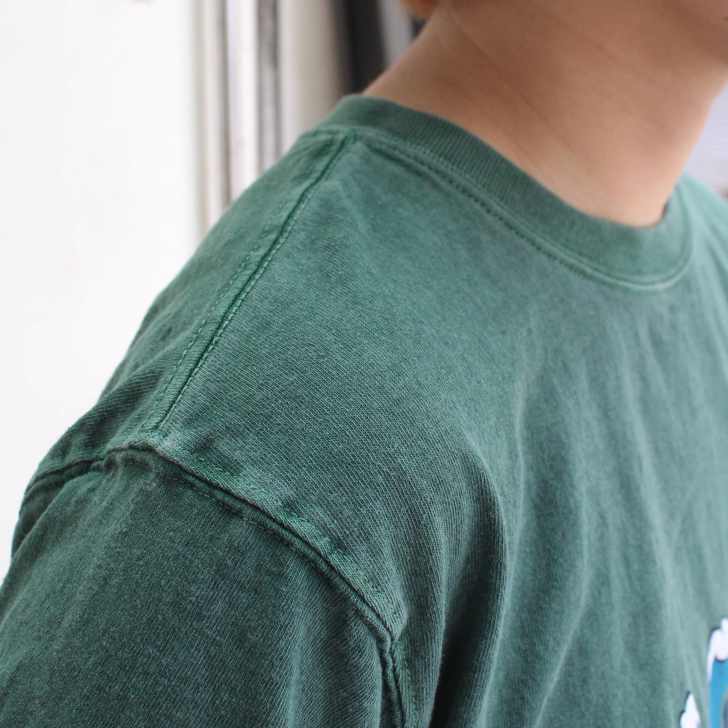 D.M.G -
ICE PIGMENT DYE PRINT TEE