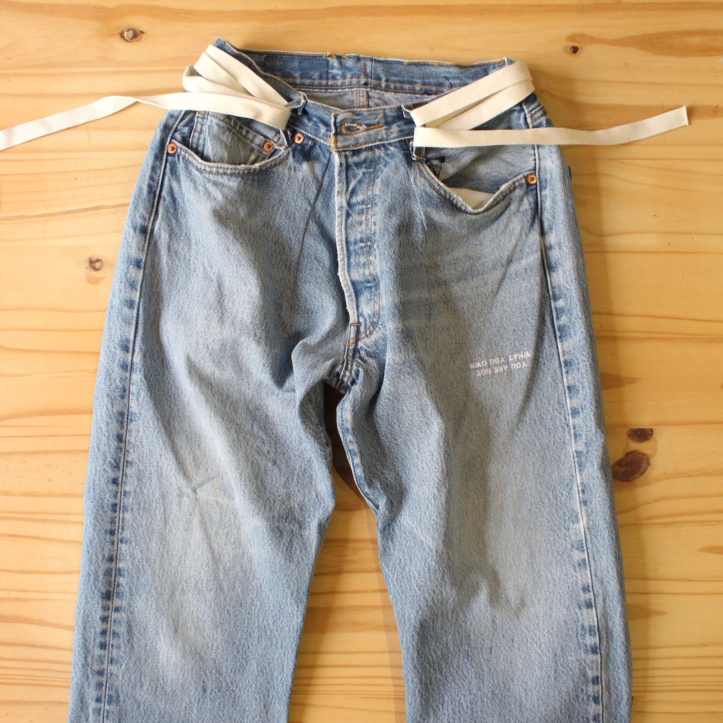 DAWN - VINTAGE REMAKE
MERCHANDISE DENIM PANTS