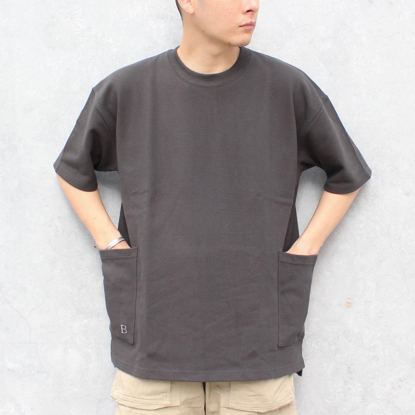 Branchworks - SIDE POCKET WIDE TEE