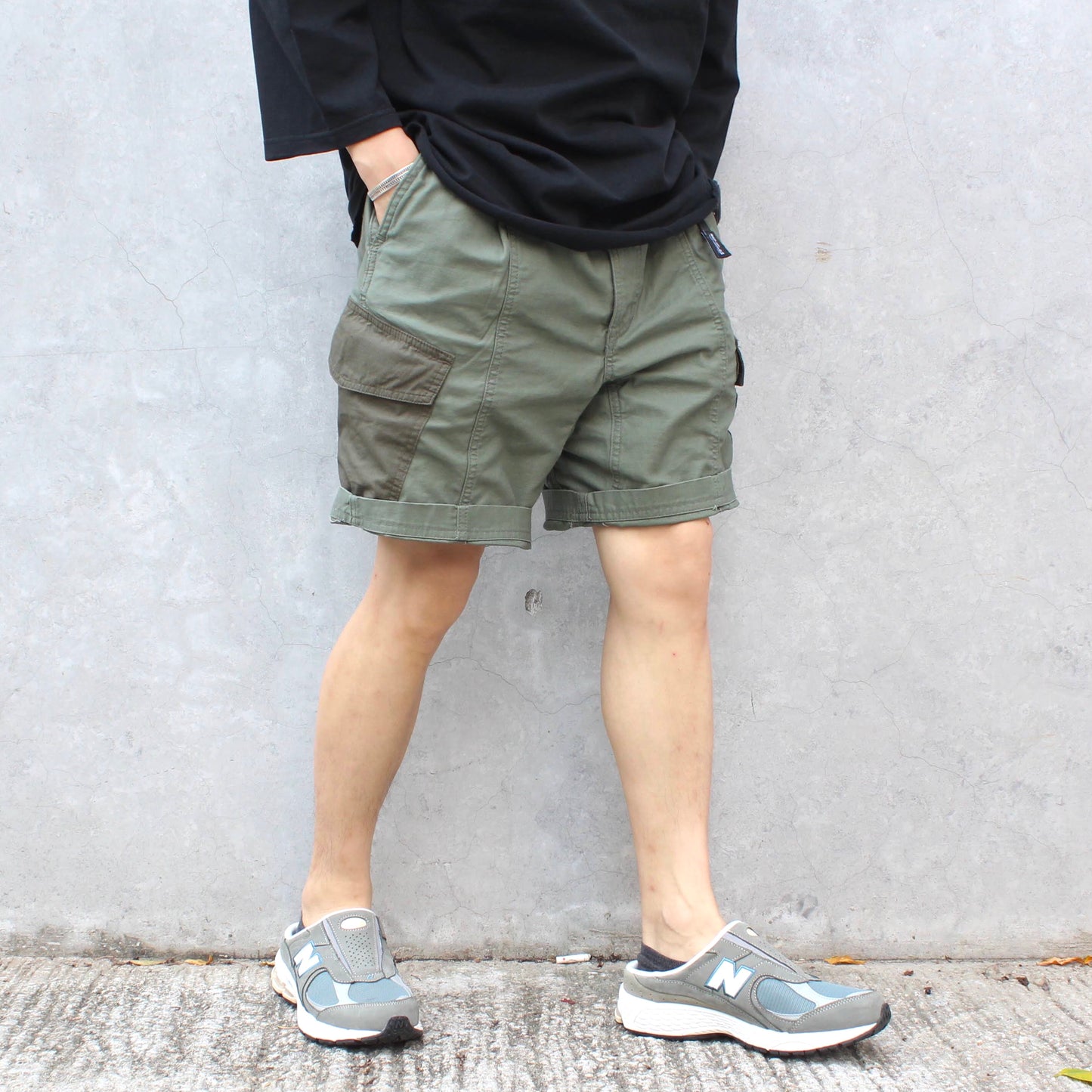 WILD THINGS JAPAN -(DEADSTOCK) BACKSATIN FIELD CARGO SHORTS