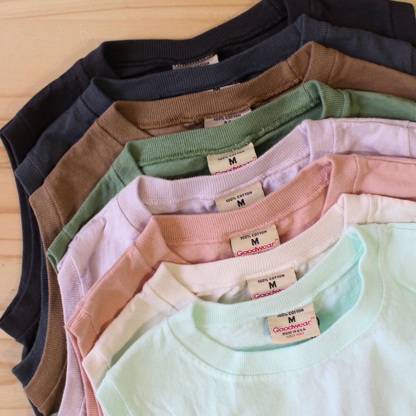 GOODWEAR (日版)- SLEEVELESS TOP