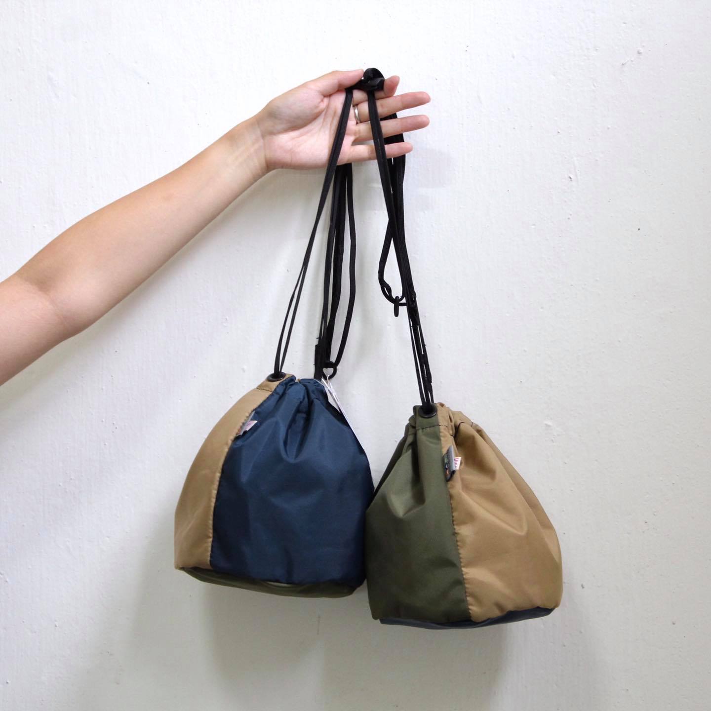 BATTLE LAKE - CINCH BAG (clothed)