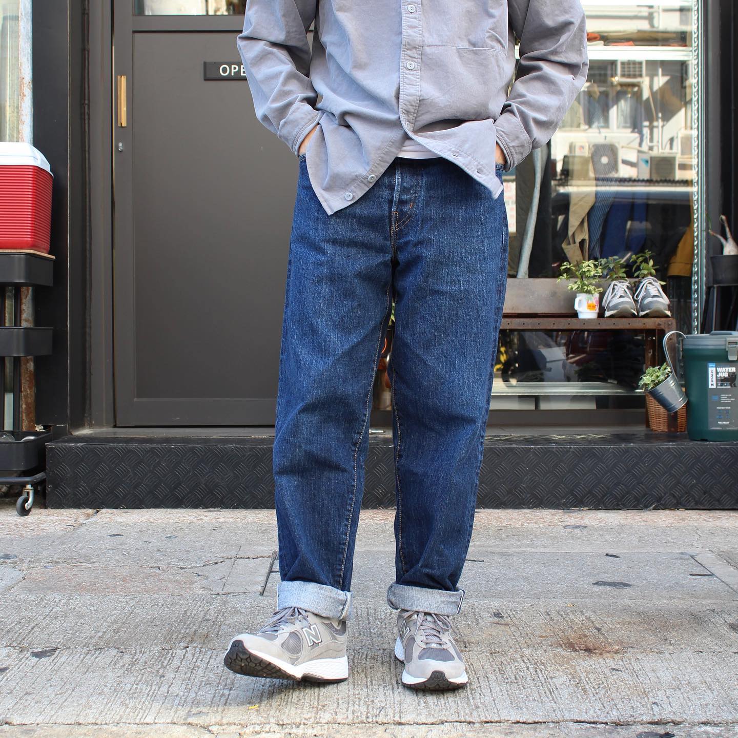 SPELLBOUND - 14OZ LOOSE TAPERED ONE WASH JEANS