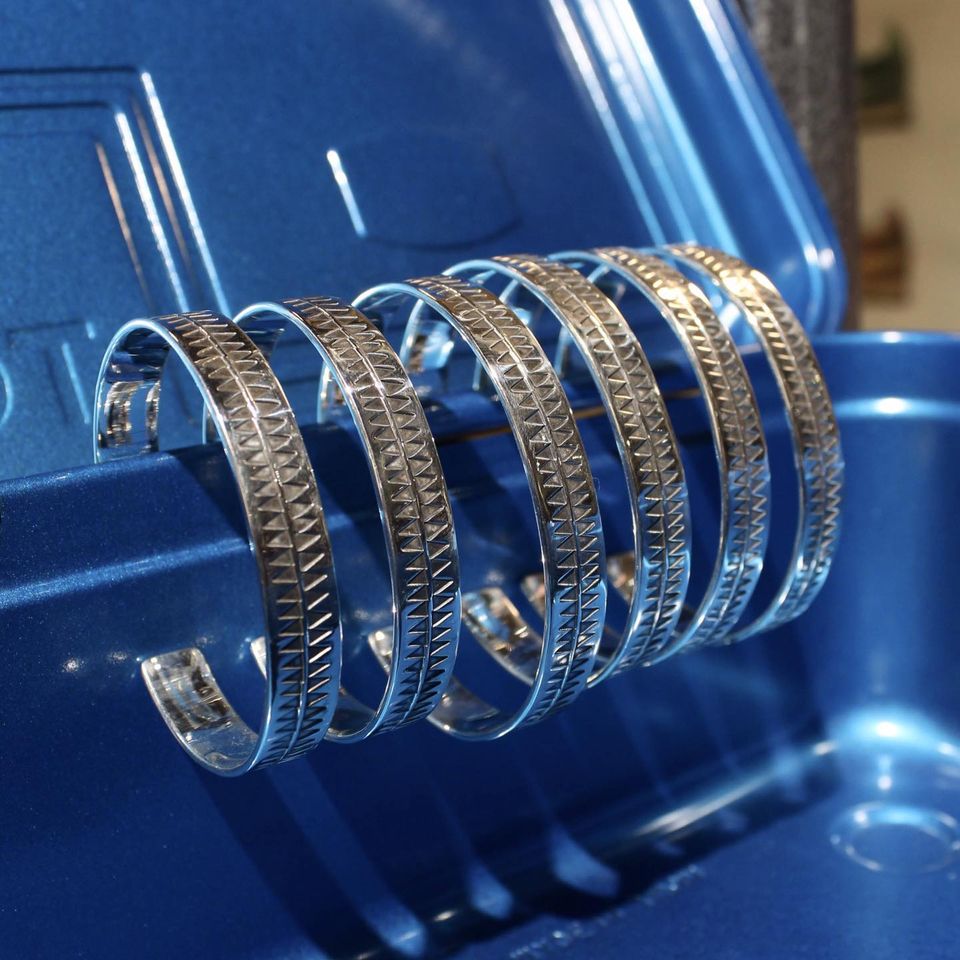 Atease - TRIBAL NAVAJO BRACELET