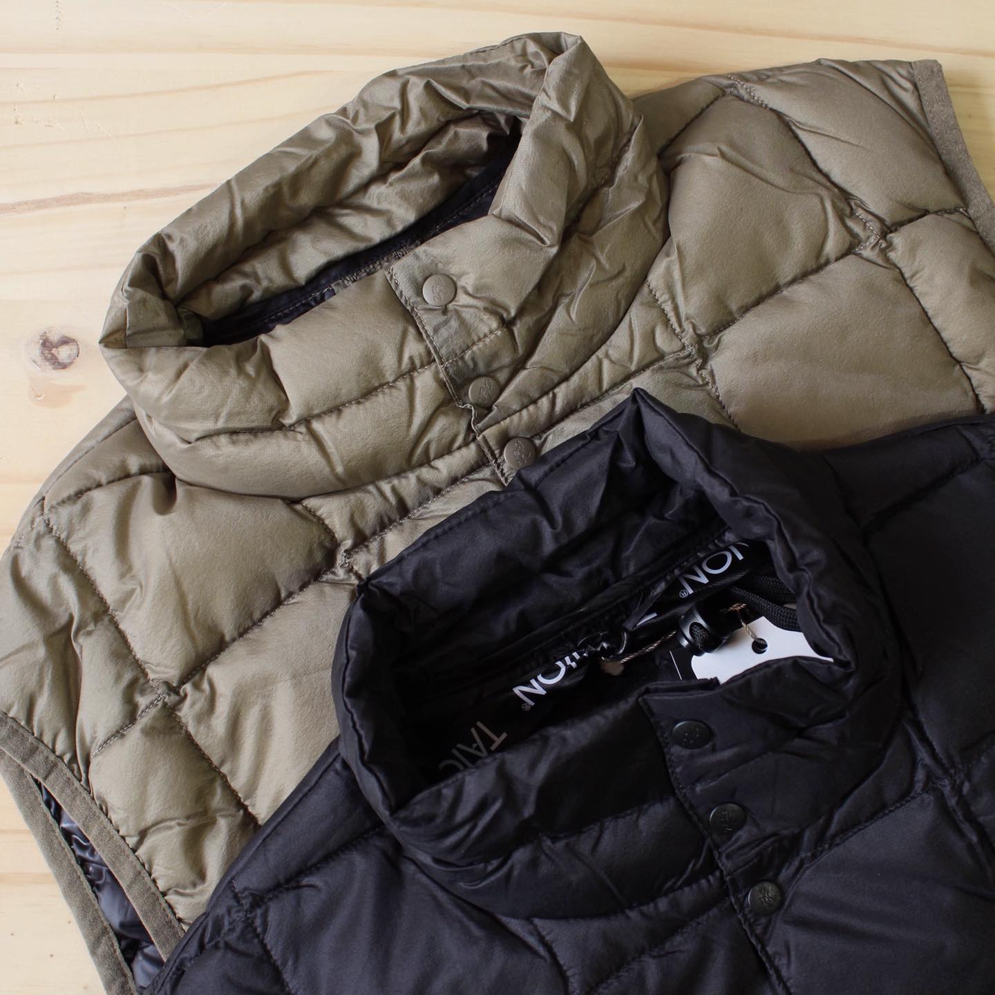 GRAMICCI × TAION INNER DOWN VEST