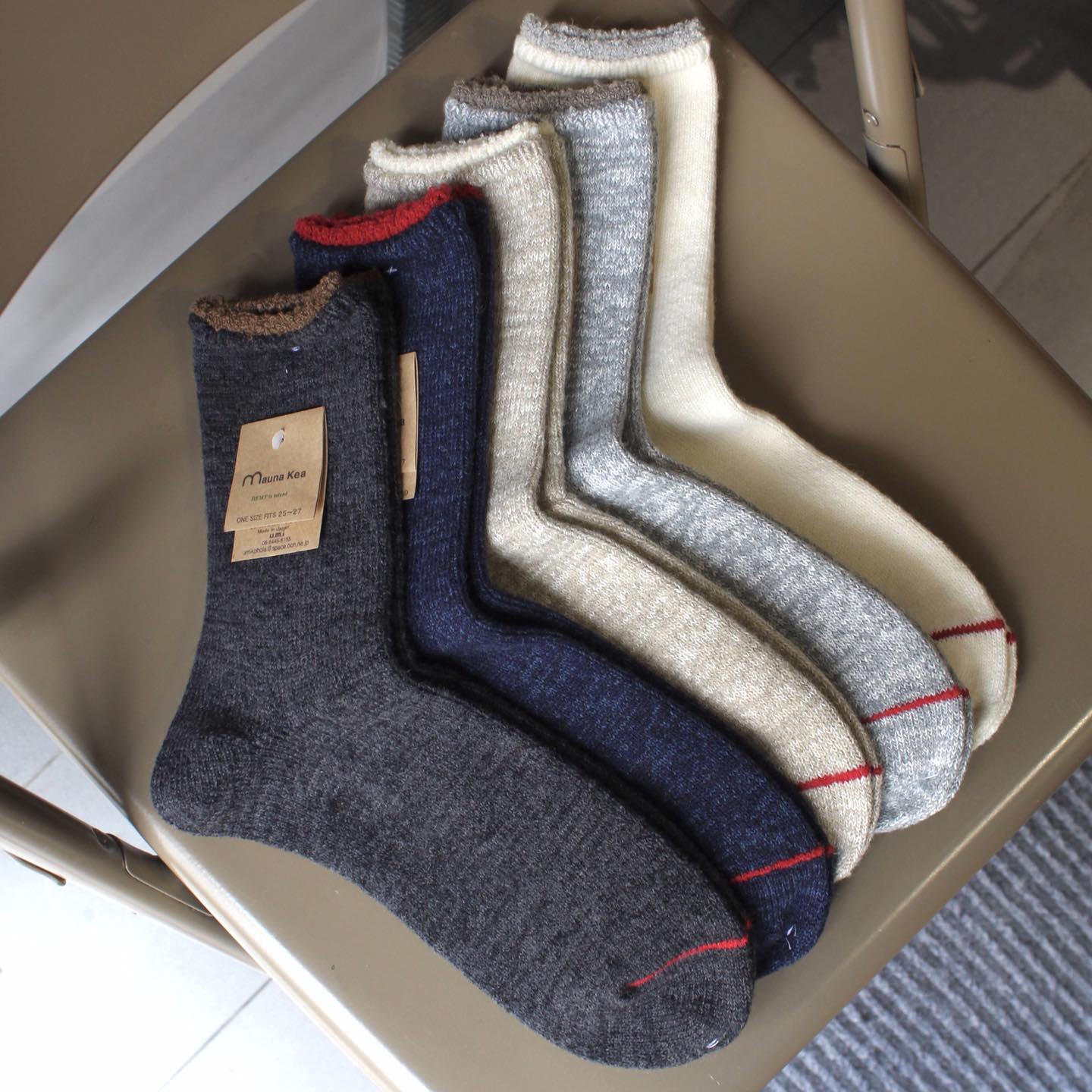 Mauna Kea Socks - 2 SWITCHING TOP LINE SOCKS