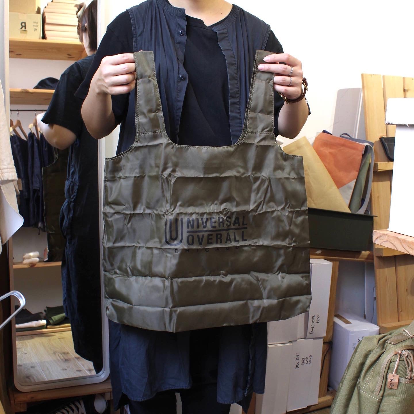 UNIVERSAL OVERALL JAPAN - NAVEL DRAWSTRING POUCH