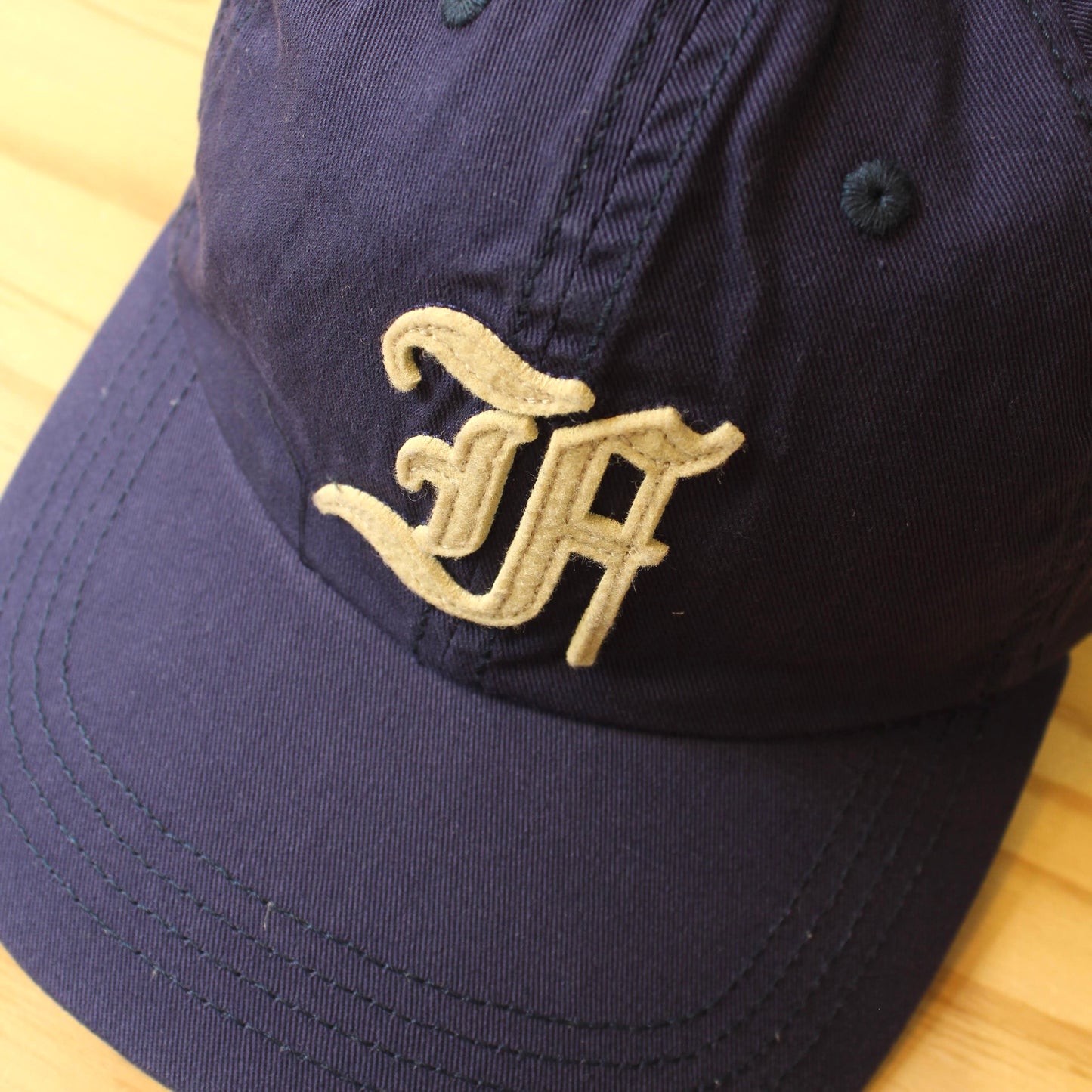 FELCO -
 TWILL STONE WASHED BB “F” FELT CAP