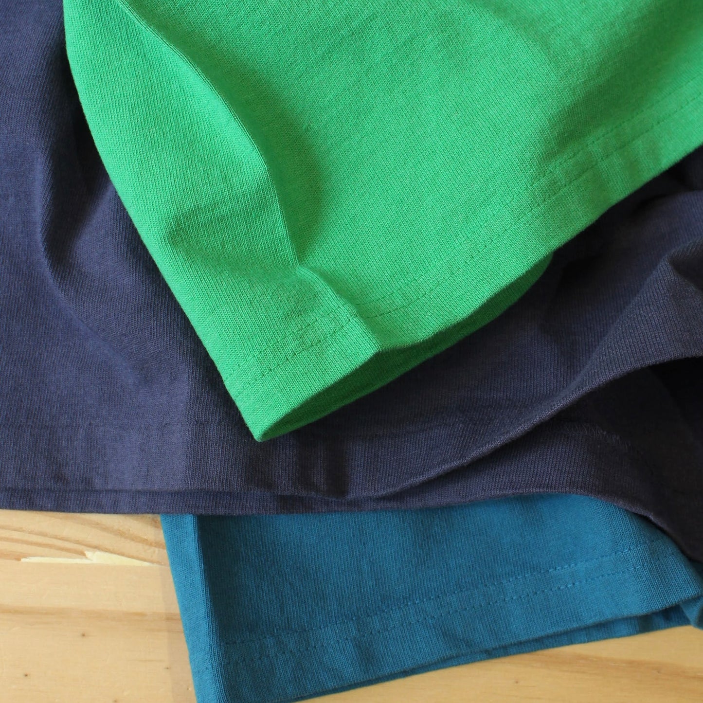 HATSKI - CREW NECK S/S TEE