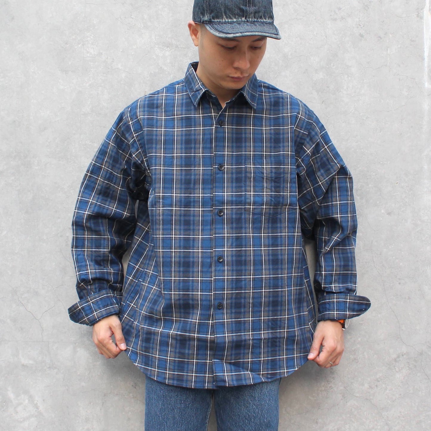 SPELLBOUND - 
CHECK TWILL STANDARD SHIRT