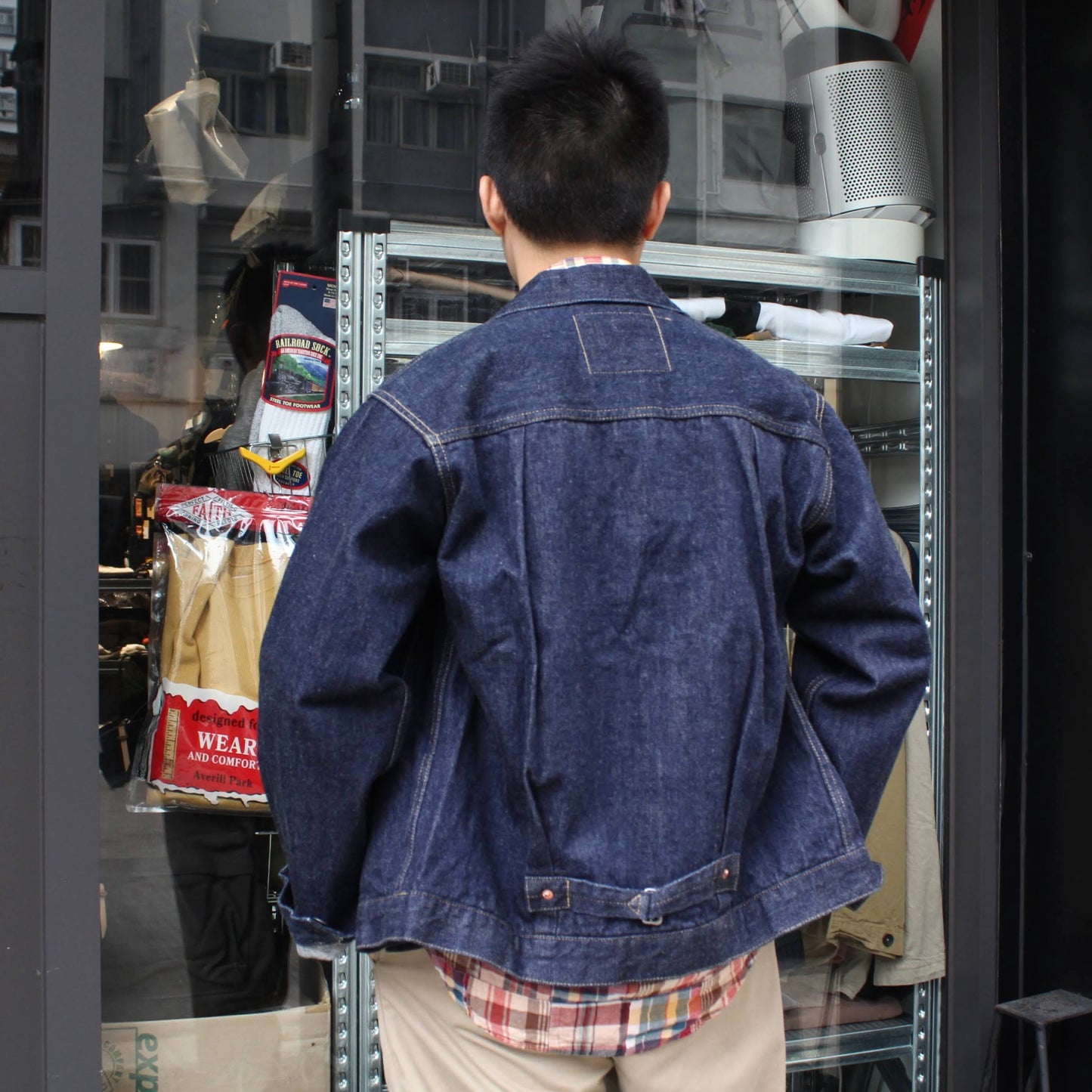 WORKERS -
 14.7OZ INDIGO DENIM JACKET