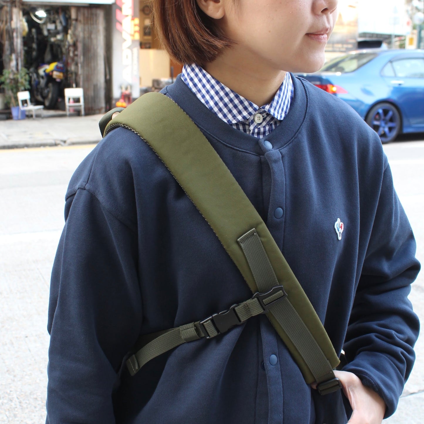 GRAMICCI -
CORDURA SLING BAG