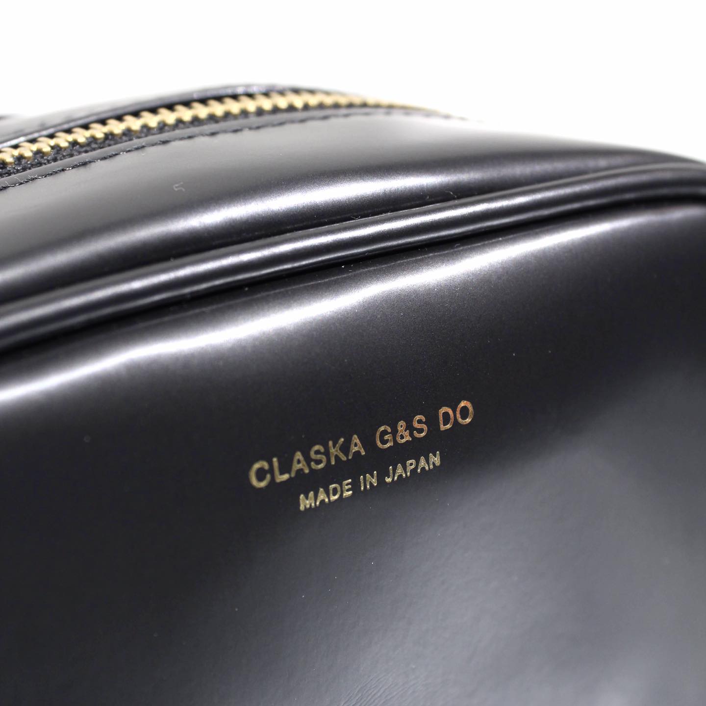 CLASKA Gallery & Shop “DO” - ARCH SHOULDER BAG