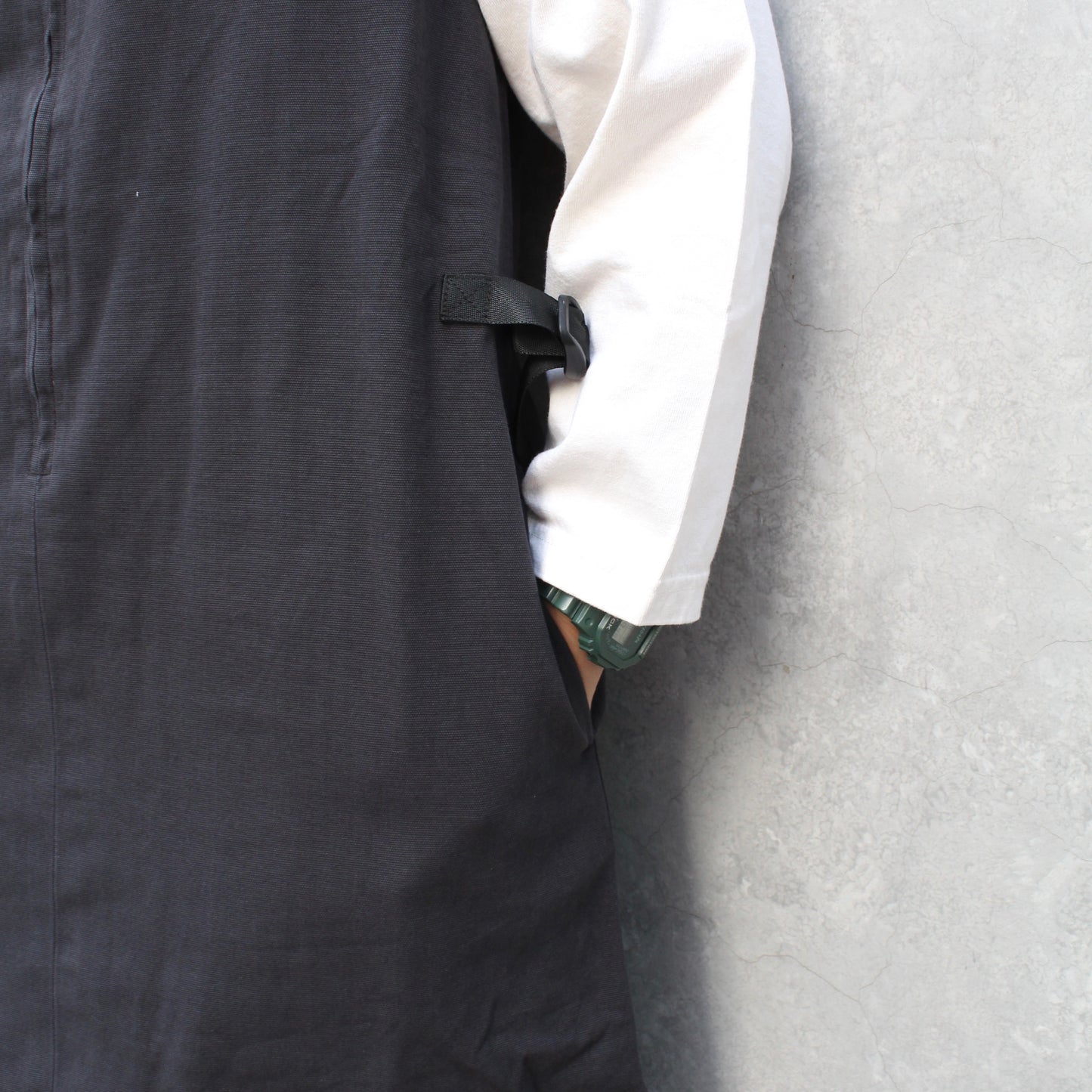 GRAMICCI -
 CANVAS MID-LENGTH DRESS