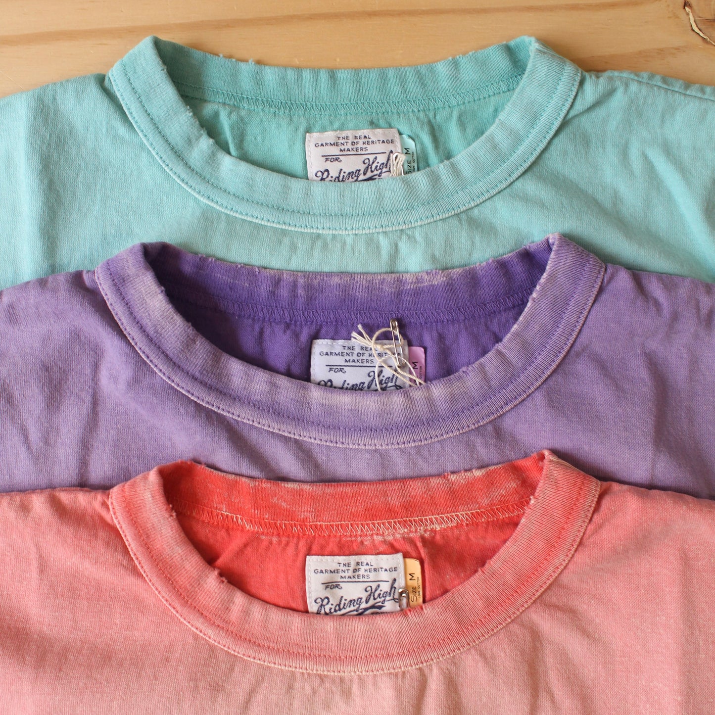 RIDING HIGH TOKYO - 
USA JERSEY SUN FADE POCKET TEE