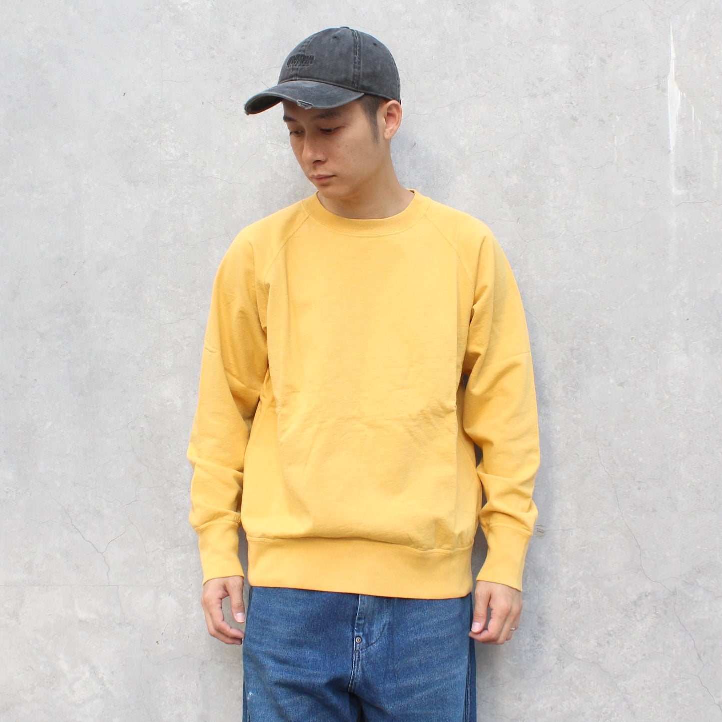 RIDING HIGH - 7.5OZ USA FRENCH TERRY RAGLAN SWEAT