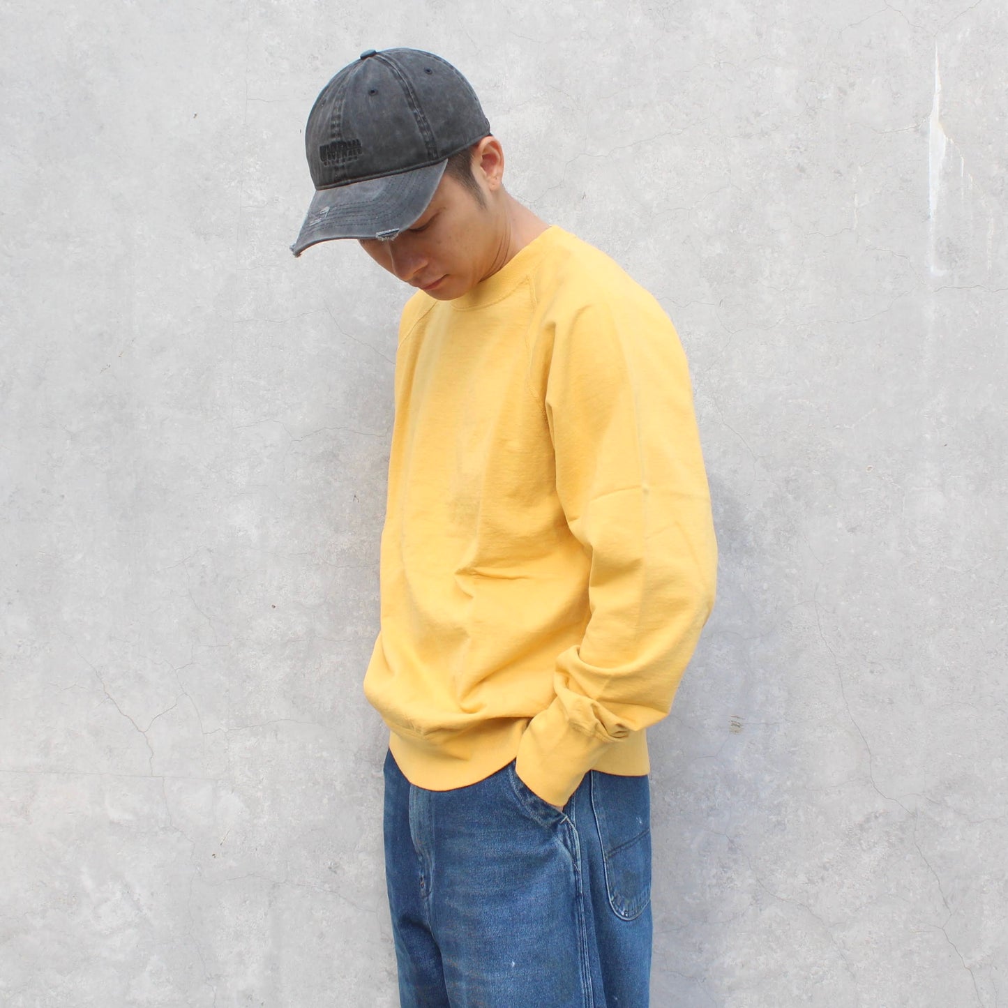 RIDING HIGH - 7.5OZ USA FRENCH TERRY RAGLAN SWEAT