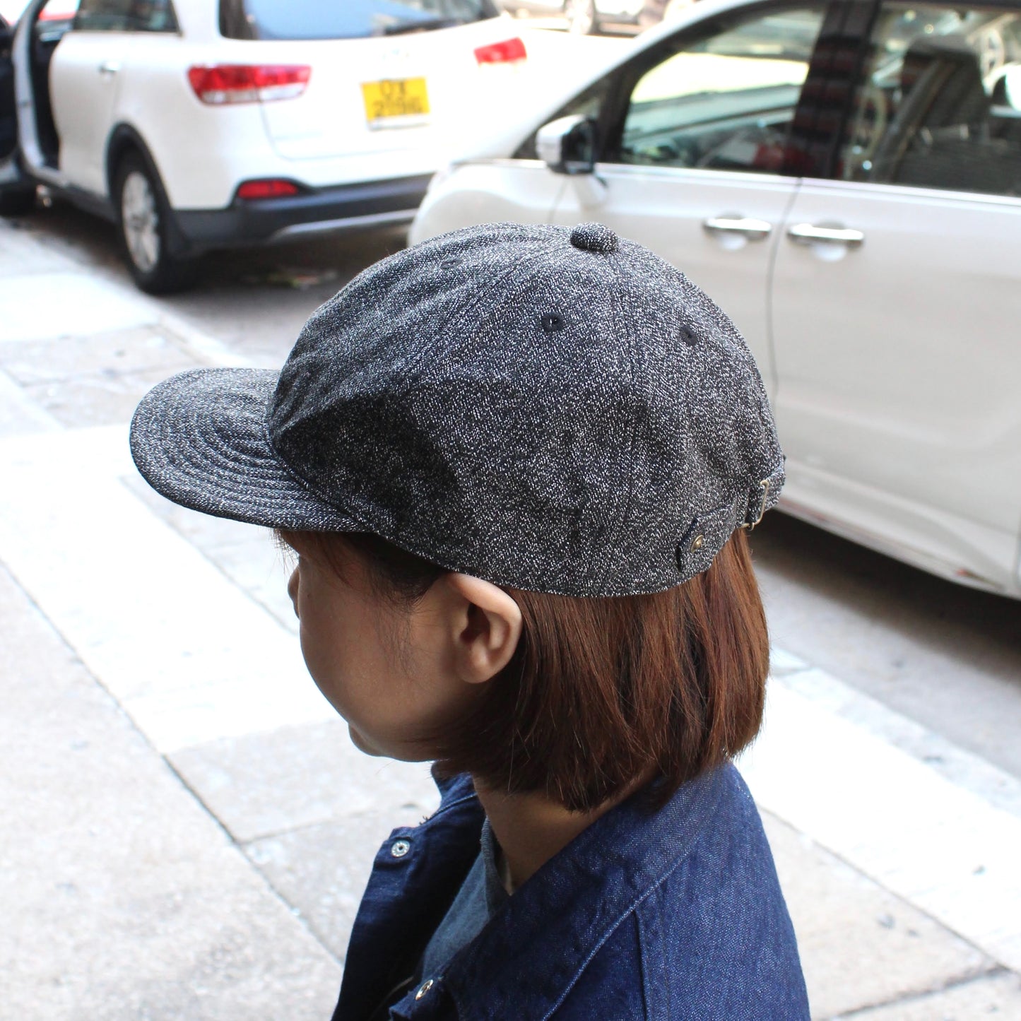 HIGHER - 
FRENCH OXFORD CINCH BUCKLE CAP