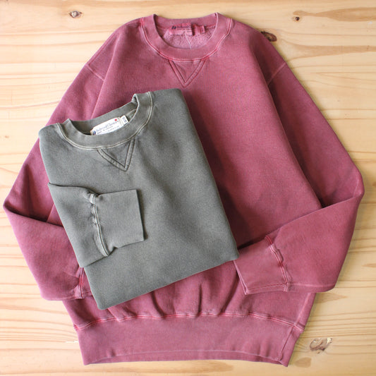 REDWOOD CLASSICS -
 HEAVYWEIGHT CREWNECK SWEATSHIRT WITH V INSERT
 (GARMENT WASHED)