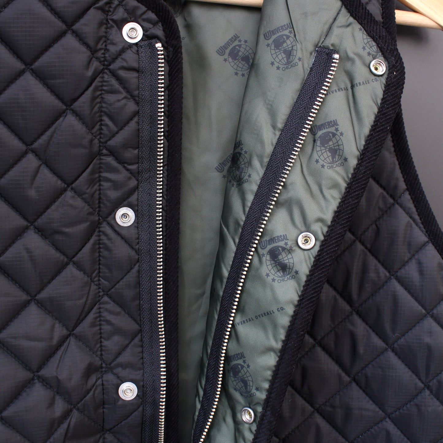 UNIVERSAL OVERALL JAPAN
 - QUILT LONG VEST
