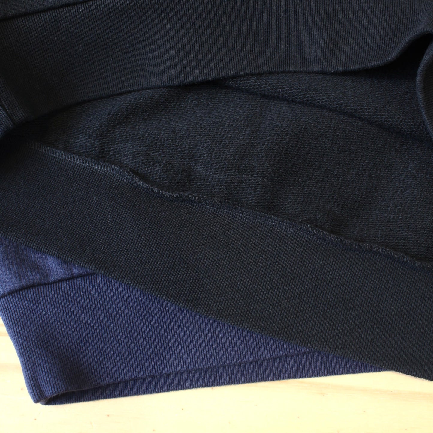 FLISTFIA -
COMMAND SWEAT