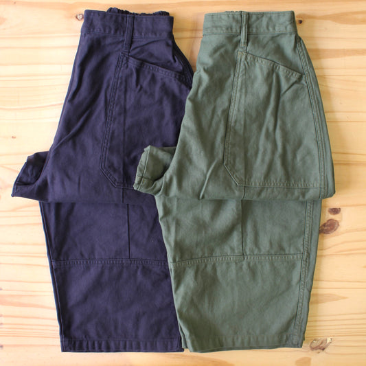 Brocante -
 Back Satin Tonneau Pants