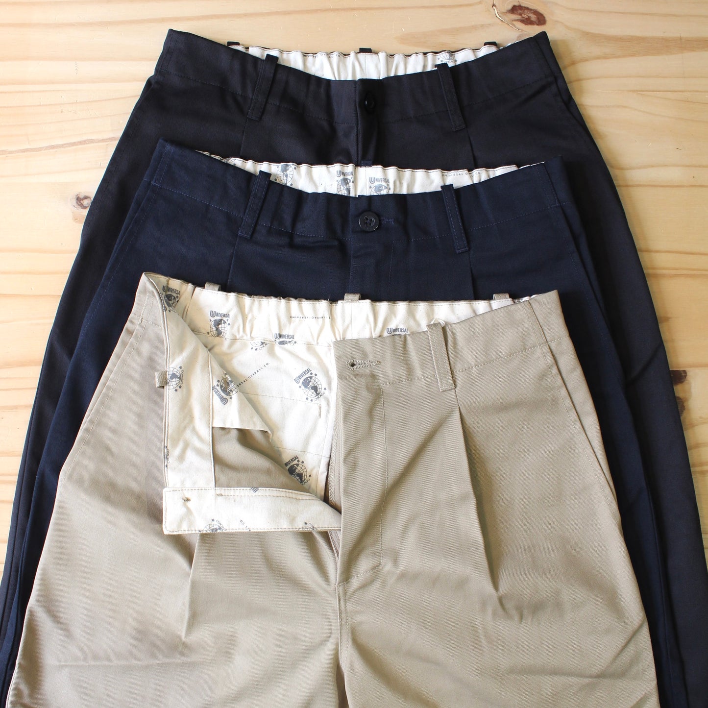UNIVERSAL OVERALL Japanese version-CLASSIC COLLECTION TUCK TAPERED PANTS