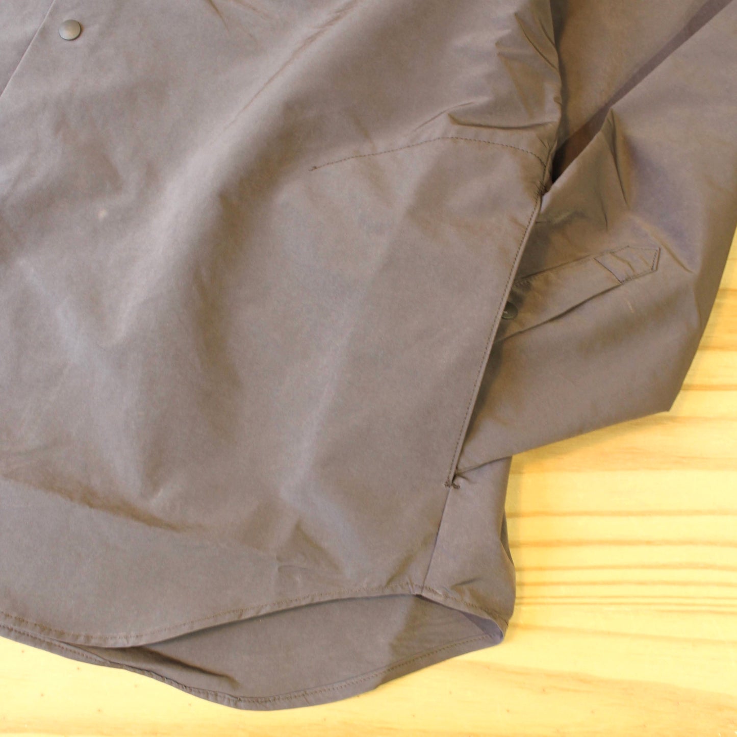 MANUAL ALPHABET -
 NEBEL TAFFTA BAND COLLAR SHIRT