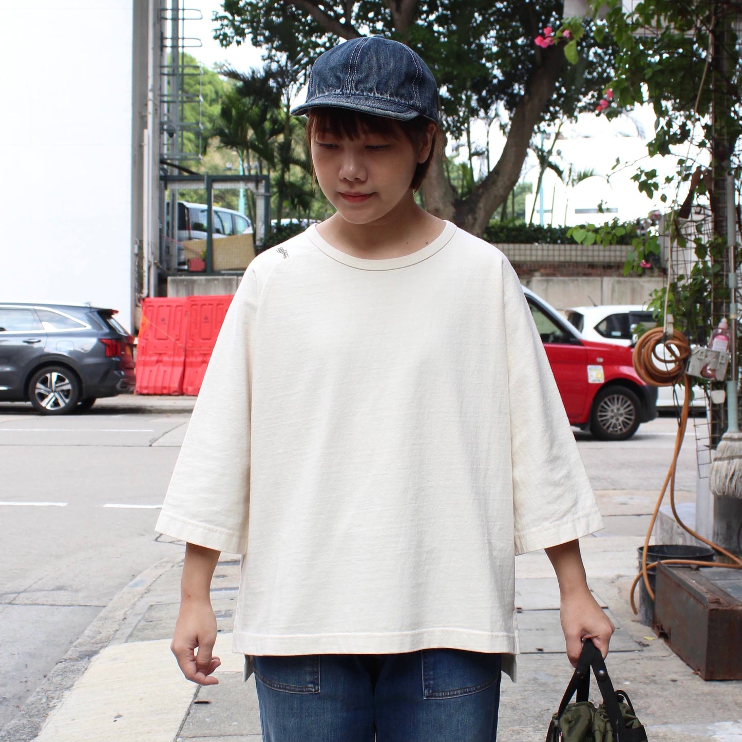 CAMP SERVICE - 
TREKKER EMB PULLOVER