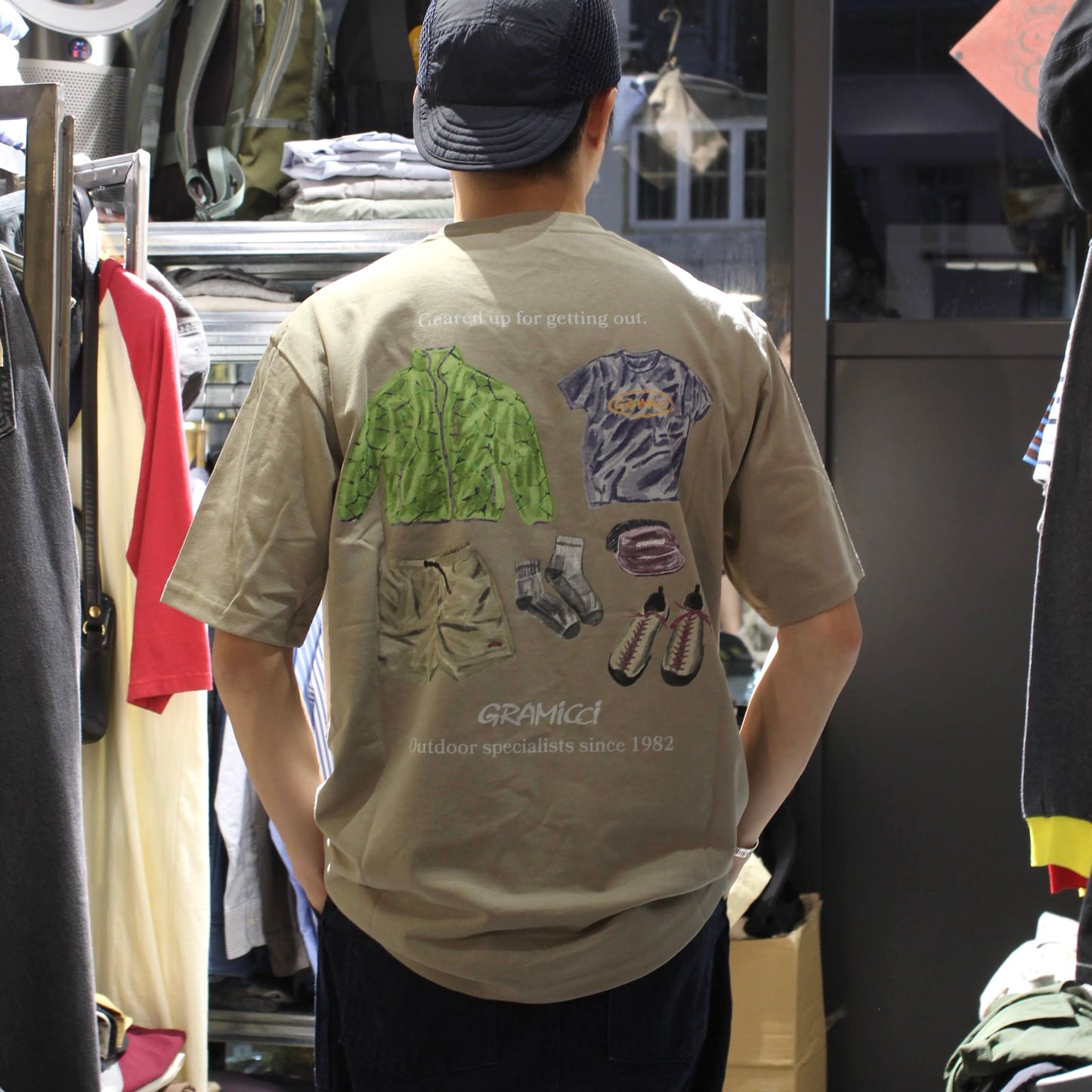 GRAMICCI -
GEARED UP TEE