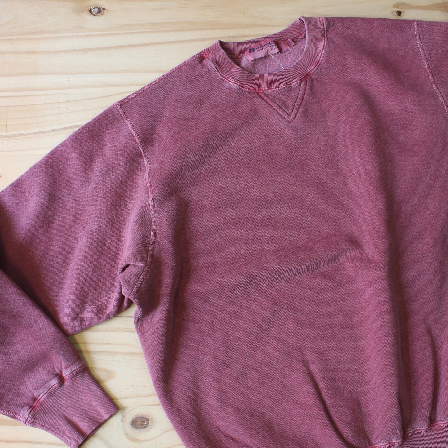 REDWOOD CLASSICS -
 HEAVYWEIGHT CREWNECK SWEATSHIRT WITH V INSERT
 (GARMENT WASHED)