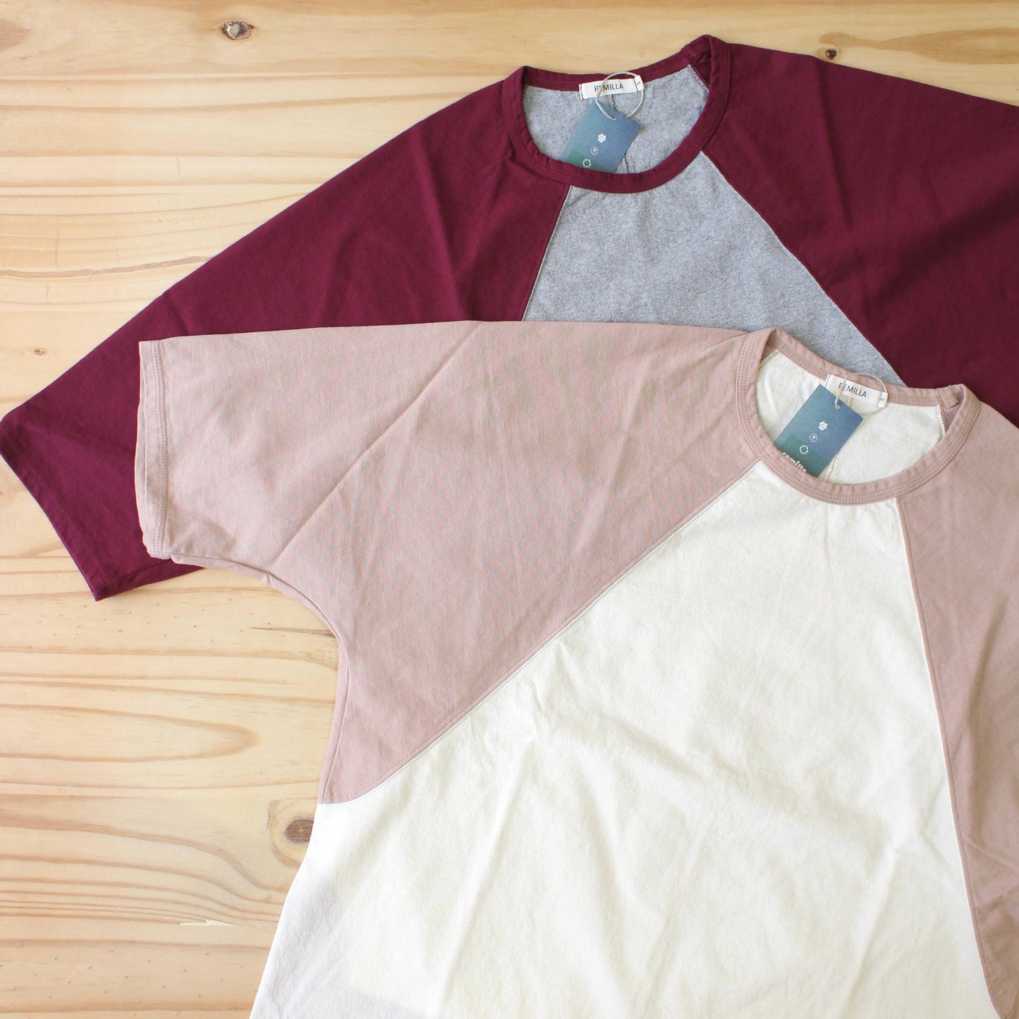 REMILLA -
 RAGLAN HALF SLEEVES TEE